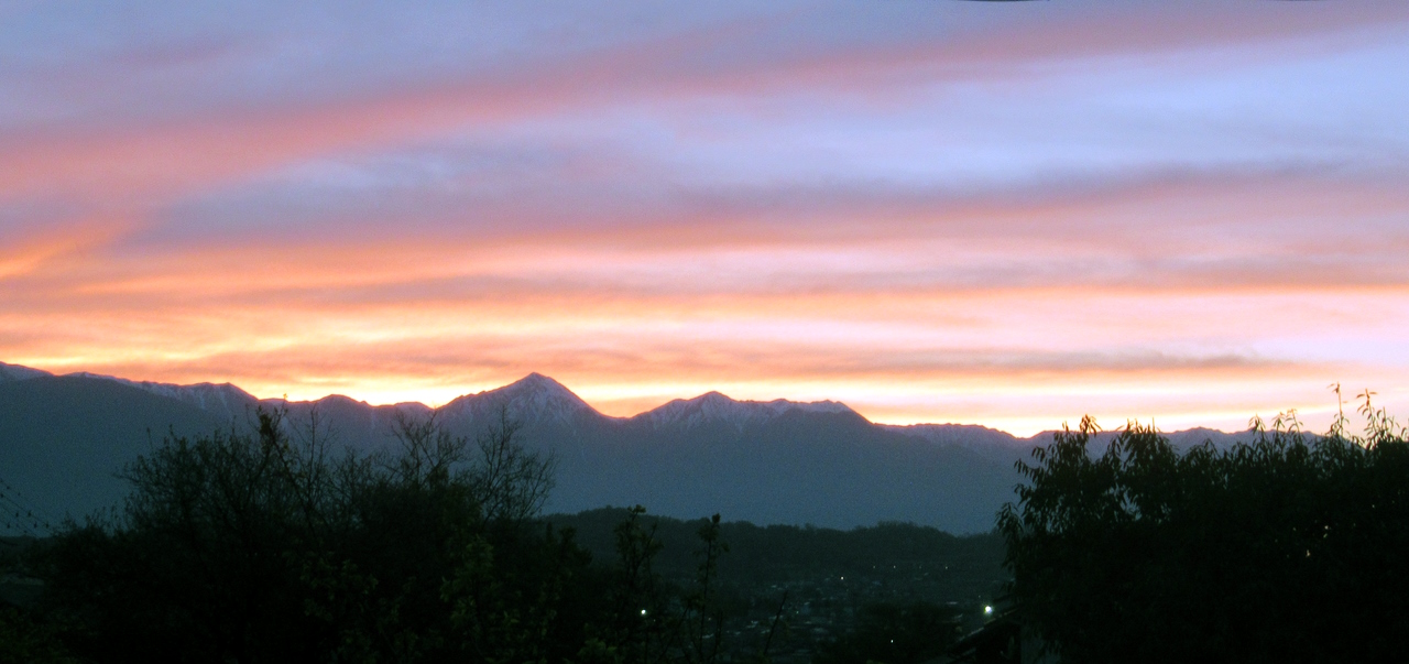 春、夕焼けのアルプス.jpg 春、夕焼けのアルプス.jpg